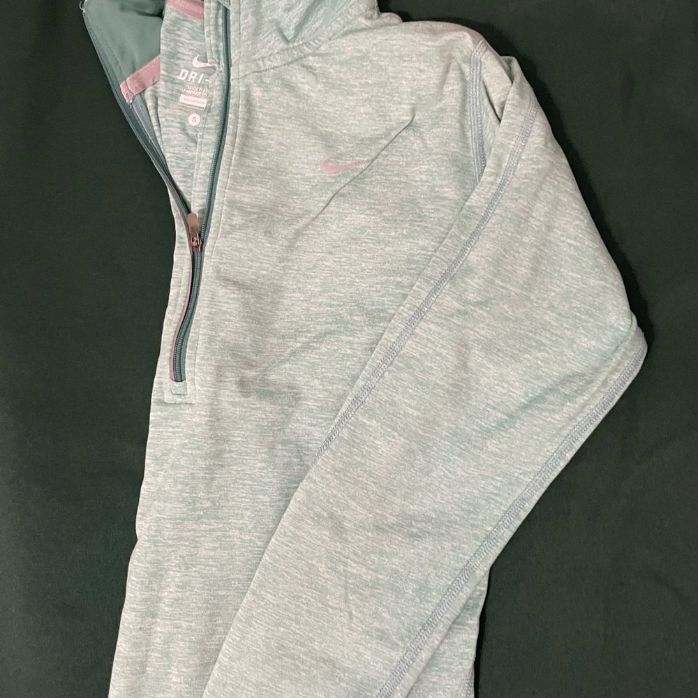 Nike Women's Light Blue Dri Fit Sweater